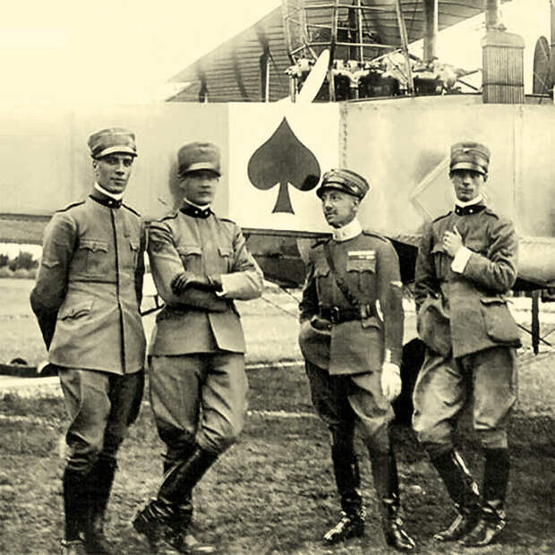 Самолет Caproni
