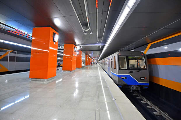 Станция метро «Боровское шоссе»
