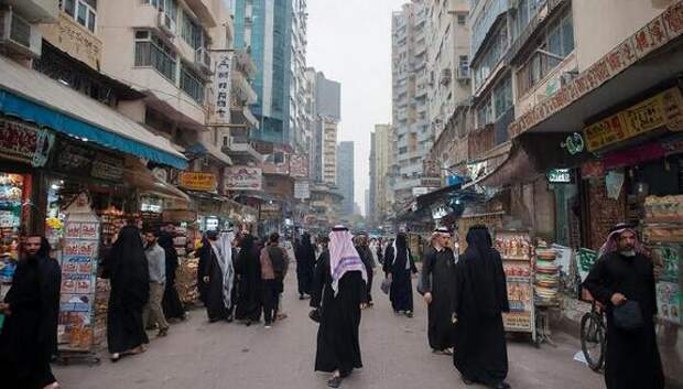 Кабанов: Руководители регионов не захотят противодействовать этническим анклавам, поскольку получают от мигрантов,  диаспор и этнических олигархов немалые «доходы»