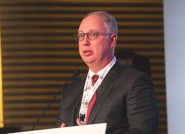 Дмитриев заявил, что репутация Давоса сильно запятнана из-за Эпштейна