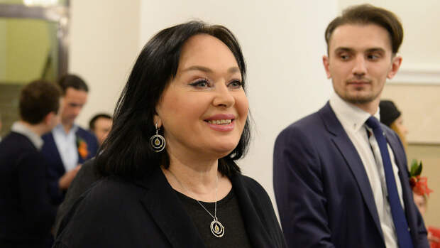 «Я бралась за любую работу»: Лариса Гузеева о начале карьеры