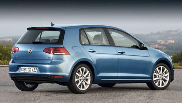 Ряд машин группы Volkswagen обвинён в утечке масла