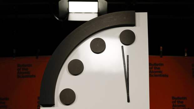 Стрелки часов Судного дня установили на 85 секундах до «ядерной полуночи»