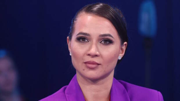 Суд отменил домашний арест блогеру Лерчек