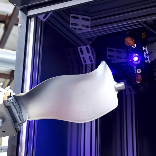На «ОДК-Сатурн» внедрили роботизированный комплекс для обработки лопаток двигателей
