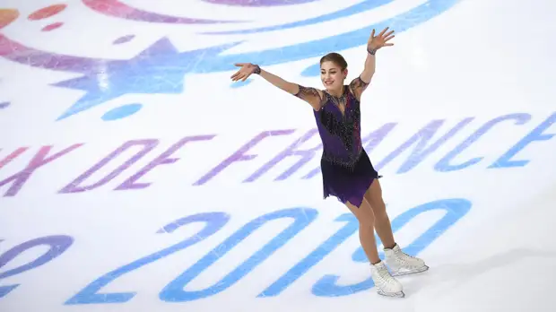 «Мама настраивает, что могу не попасть на пьедестал»: что говорили российские фигуристы после этапа Гран-при во Франции