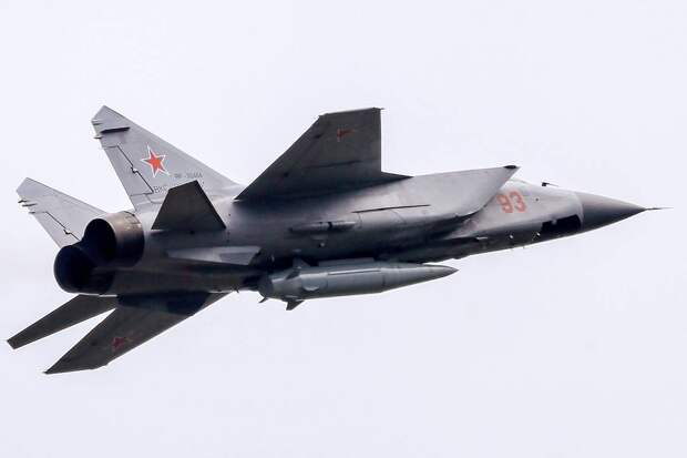 «Генштаб, Верховная Рада, бункер Зеленского». В России назвали варианты ответа в случае провокаций Украины на 9 Мая