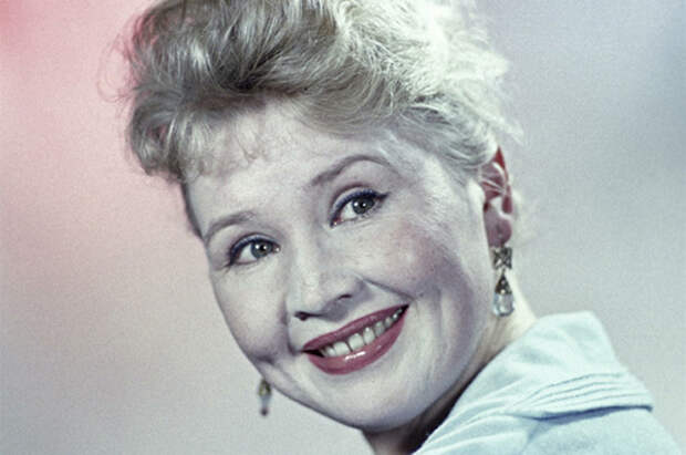 Екатерина Савинова.