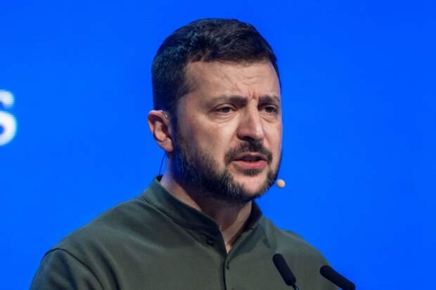 Зеленский сделал тяжелое признание о новом «супероружии» Киева
