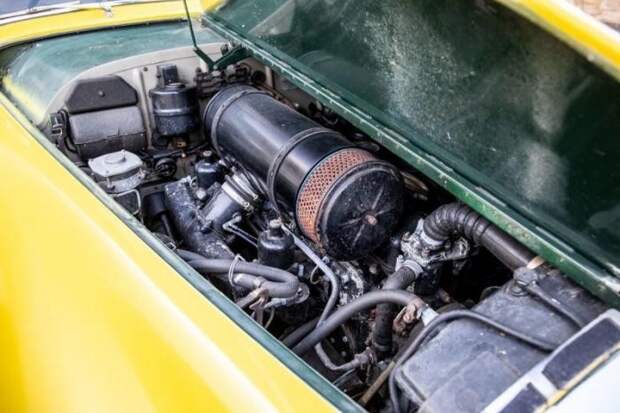 Уникальный ретро-пикап на базе Bentley продадут с аукциона