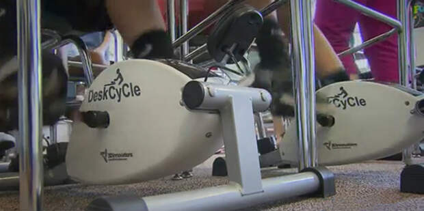 kids-cycling-school-desks-focus-concentration-2