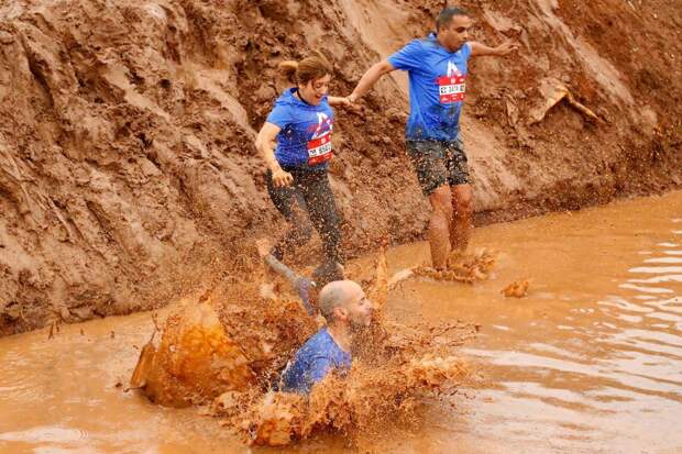 Ежегодная гонка по грязи Run Mud в Тель-Авиве