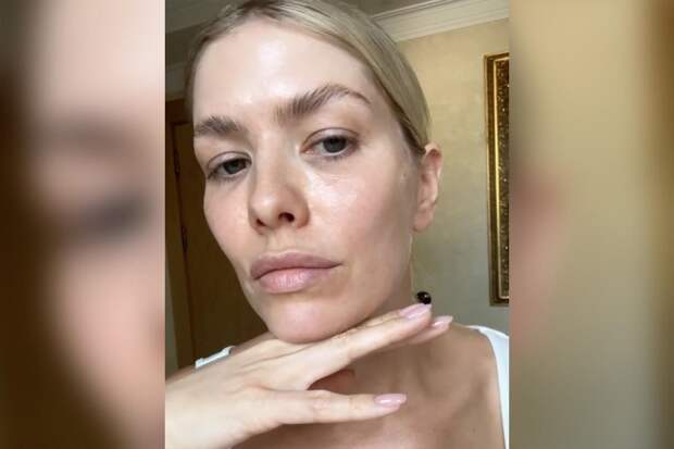 Модель Лена Перминова показала своё лицо без фильтров и макияжа