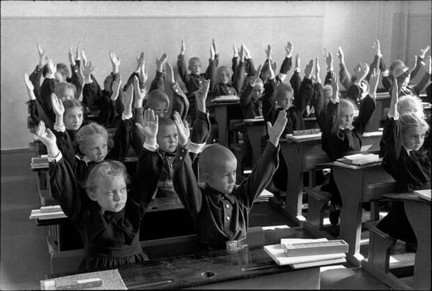 Cartier Bresson22 800x539 25 кадров Анри Картье Брессона о советской жизни в 1954 году
