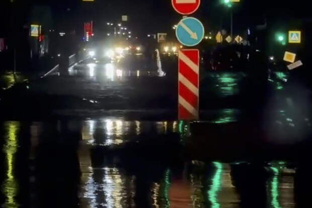 В Дагестане возобновлено движение по трассе "Кавказ" после обрушения моста