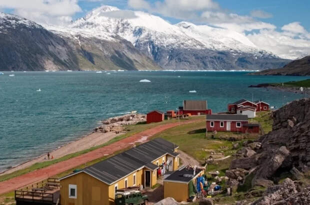 Премьер Дании отказалась называть цену Гренландии, сравнив остров с частью США и Испании