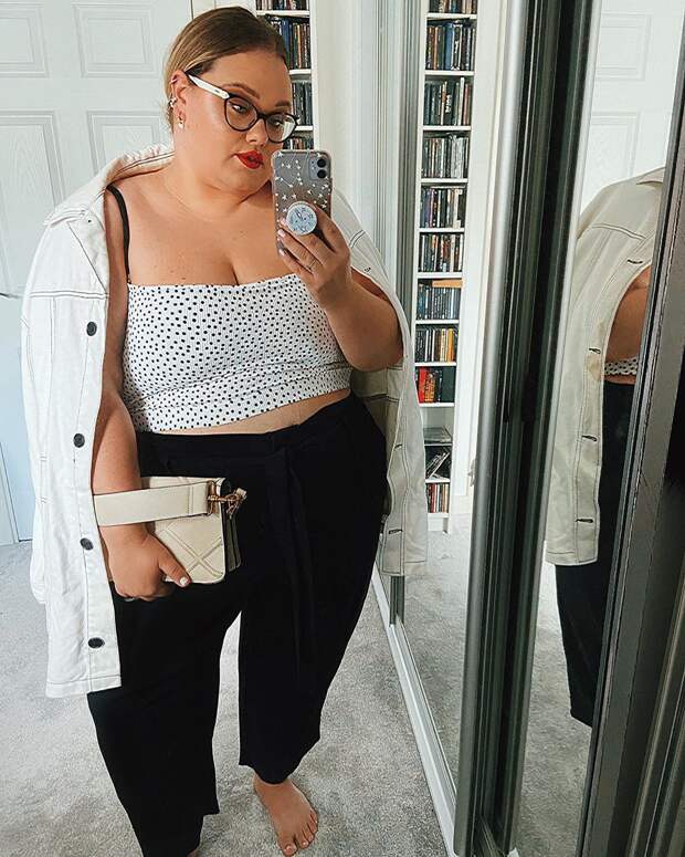 Балерина размера plus-size из Великобритании