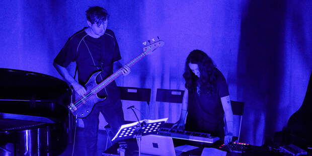 «Мы меломаны и милашки»: кто такие Hauntology и почему они наводят шуму в московском мире академической музыки