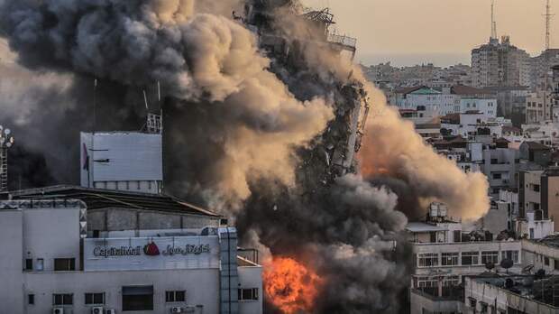 Израильские ВВС ударили по зданию с офисами СМИ в секторе Газа