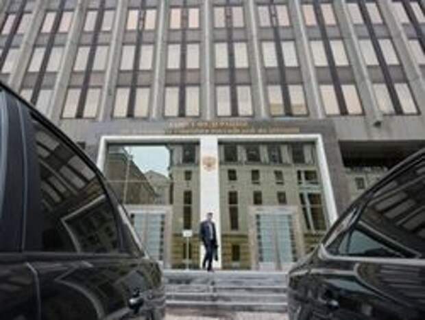 Статус депутатов и сенаторов предлагают разделить Статус депутатов и сенаторов предлагают разделить