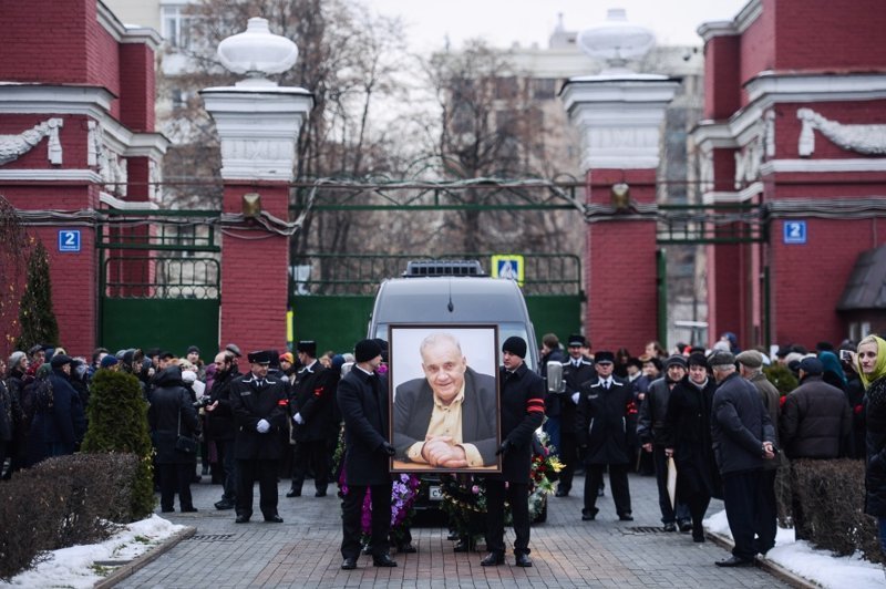 Смерть день рождения, звезды, кинорежиссеры