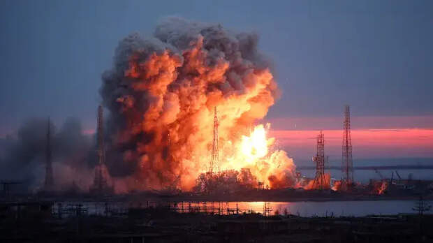 Тревожная информация из Белгорода: из-за обстрелов ВСУ без электричества осталось 80% жилого фонда, остановился 1 681 лифт. Что известно