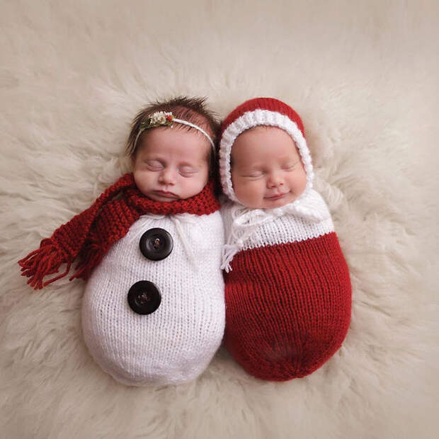 Newborn Baby Christmas Photoshoot