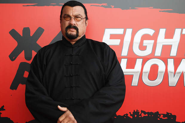 Актер Сигал заявил, что хочет показать правду в фильме про СВО