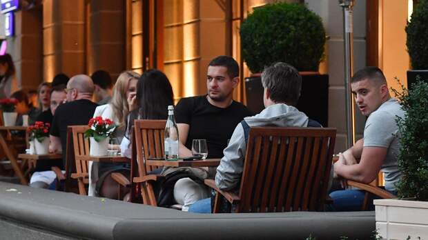 Психолог объяснила, почему мужчины чаще называют авторитетом мать, а не жену