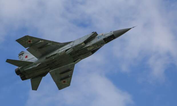 Военный эксперт Хатылев указал на главное отличие в подготовке военных из России и США