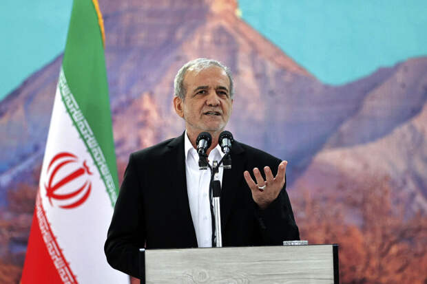 Пезешкиан: Иран держит руку на спусковом крючке из-за атак Израиля на Ливан