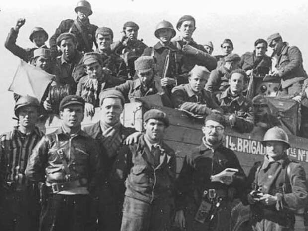 Зачем Советский Союз воевал в Испании?