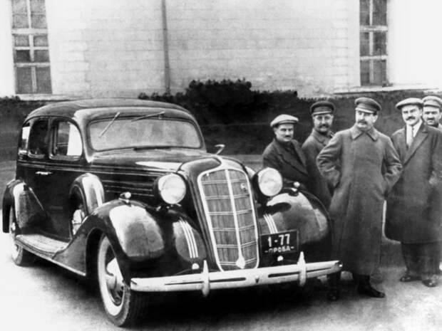 5 самых роскошных советских автомобилей 5 самых роскошных советских автомобилей