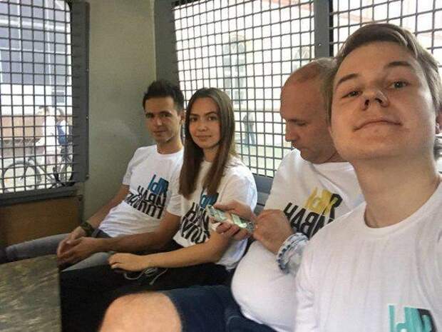 Я/Мы Иван Голунов