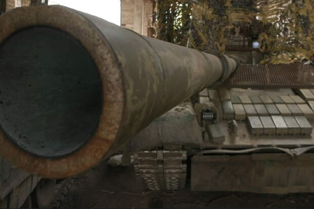 Танкисты «Южной» группировки войск применением тактики «танковой карусели» уничтожили опорный пункт ВСУ на Донецком направлении СВО