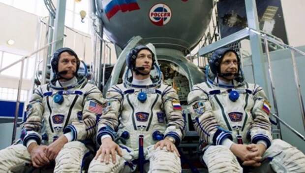 NASA: возможно Америке придётся продолжить покупку мест у России для доставки астронавтов на МКС