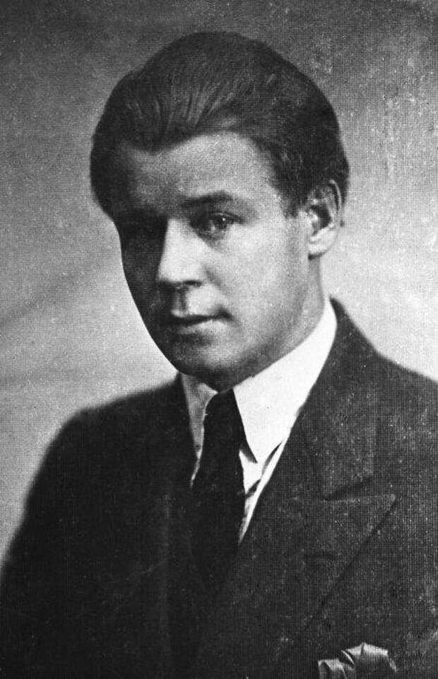 ЕСЕНИНСКАЯ ТОСКА