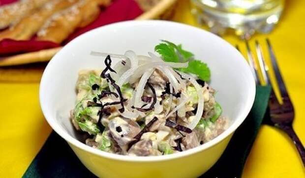 Салат из куриной печени Салат из куриной печени