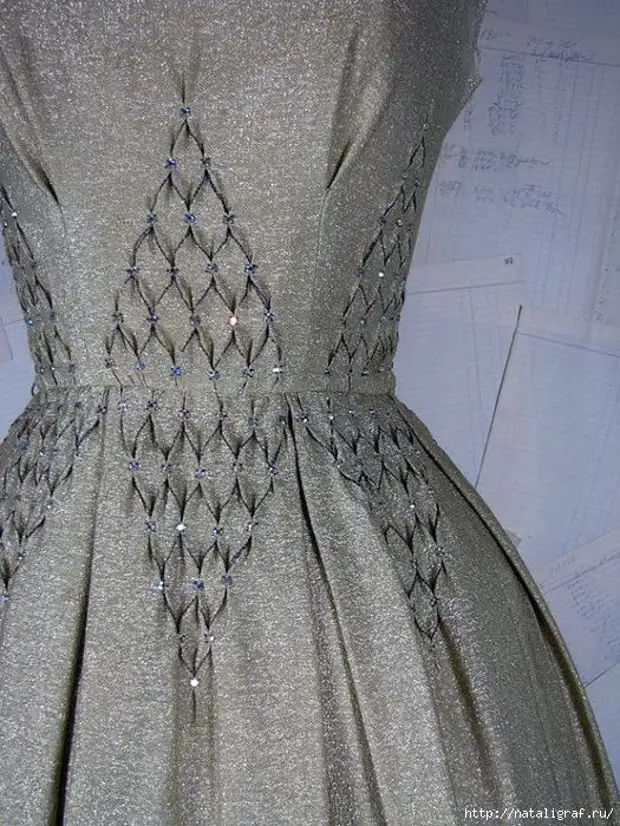 Платья ткань с шитьем