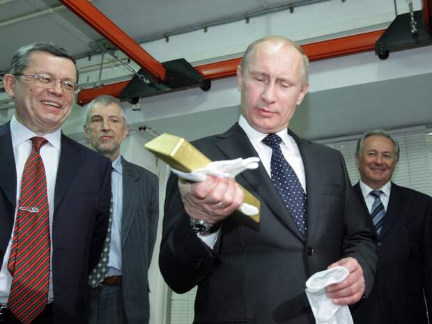 Как Путин и Россия переиграли Лондон, и теперь все вывозят оттуда свое золото