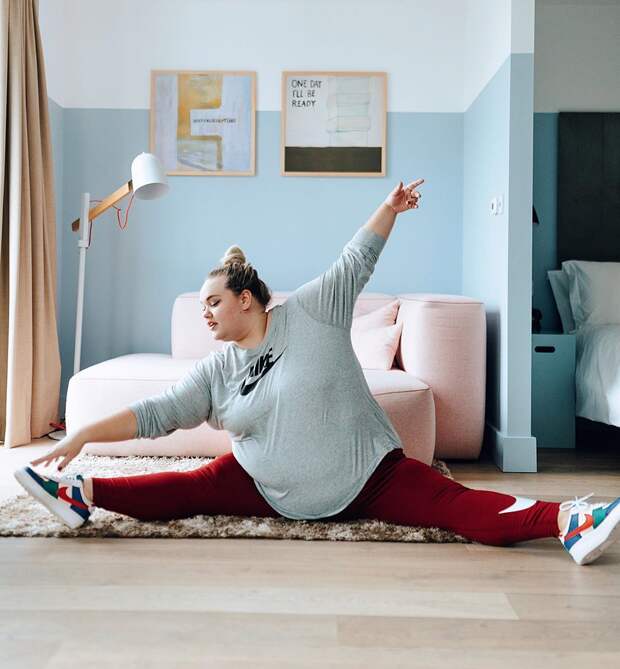 Балерина размера plus-size из Великобритании
