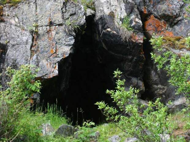 Село Байкальское мыс Лударь