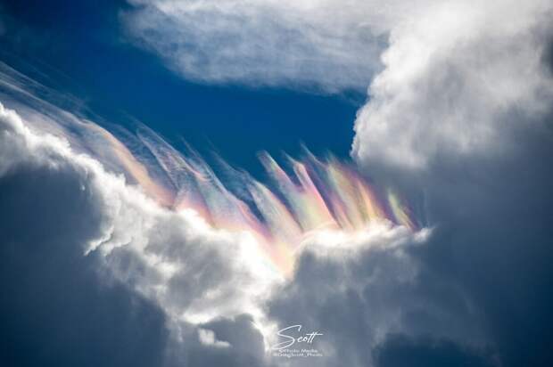 Мыс Канаверал: цветовая игра облаков перед штормом