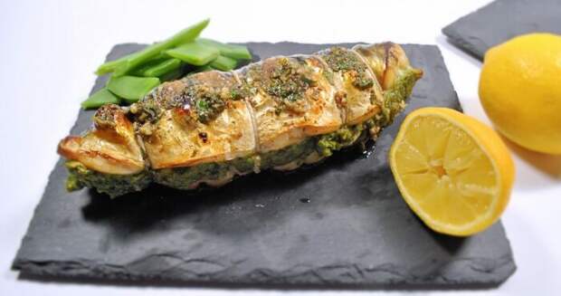 Фаршированная скумбрия. \ Фото: cuisinefiend.com.