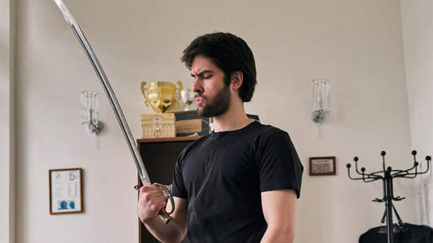 Внук Ильи Олейникова готовится покорять мир кино