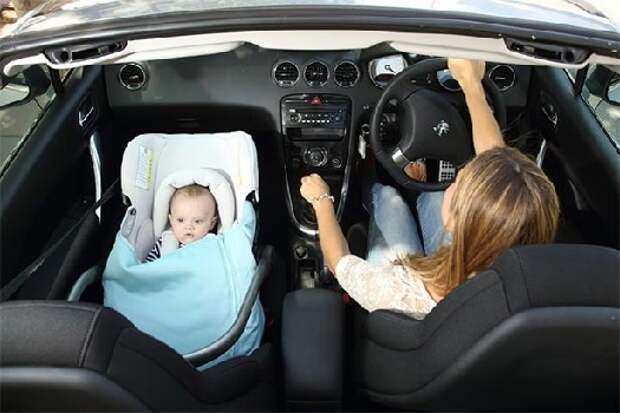 Россияне будут перевозить детей в автомобиле по новым правилам