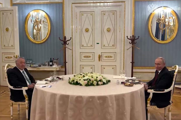 Путин принял первого президента Казахстана Назарбаева
