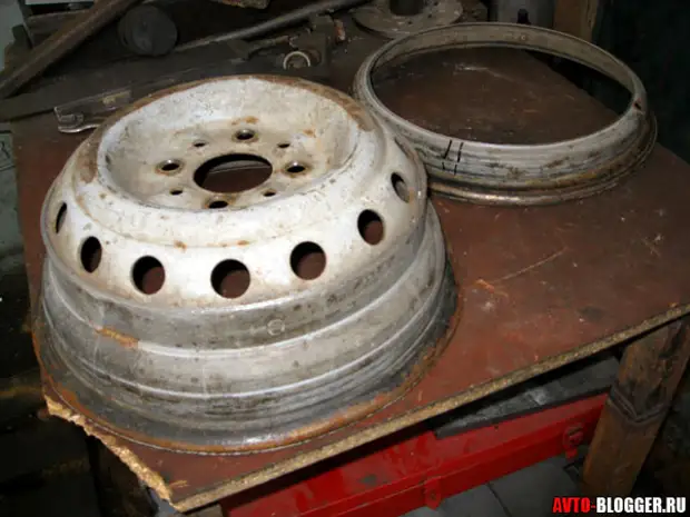 делают из обычного диска