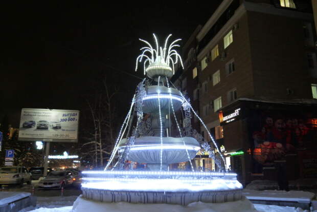 Украшение Барнаула к Новому году/ Фото: amic.ru