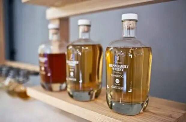 "Gilpin Family Whisky" — виски из мочи